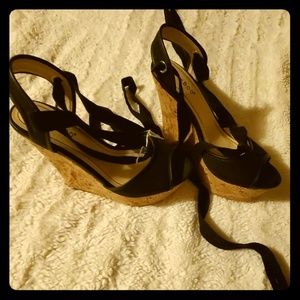 Size 7 wedges